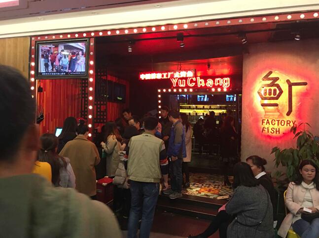 1481251367644302.jpg 144806818156338681-1.jpg