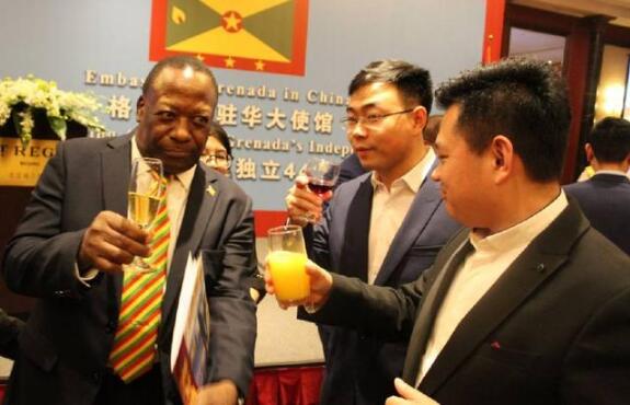 �����ɴ����44������� ����������¾���ҼӦ�����ر�α���ϯ